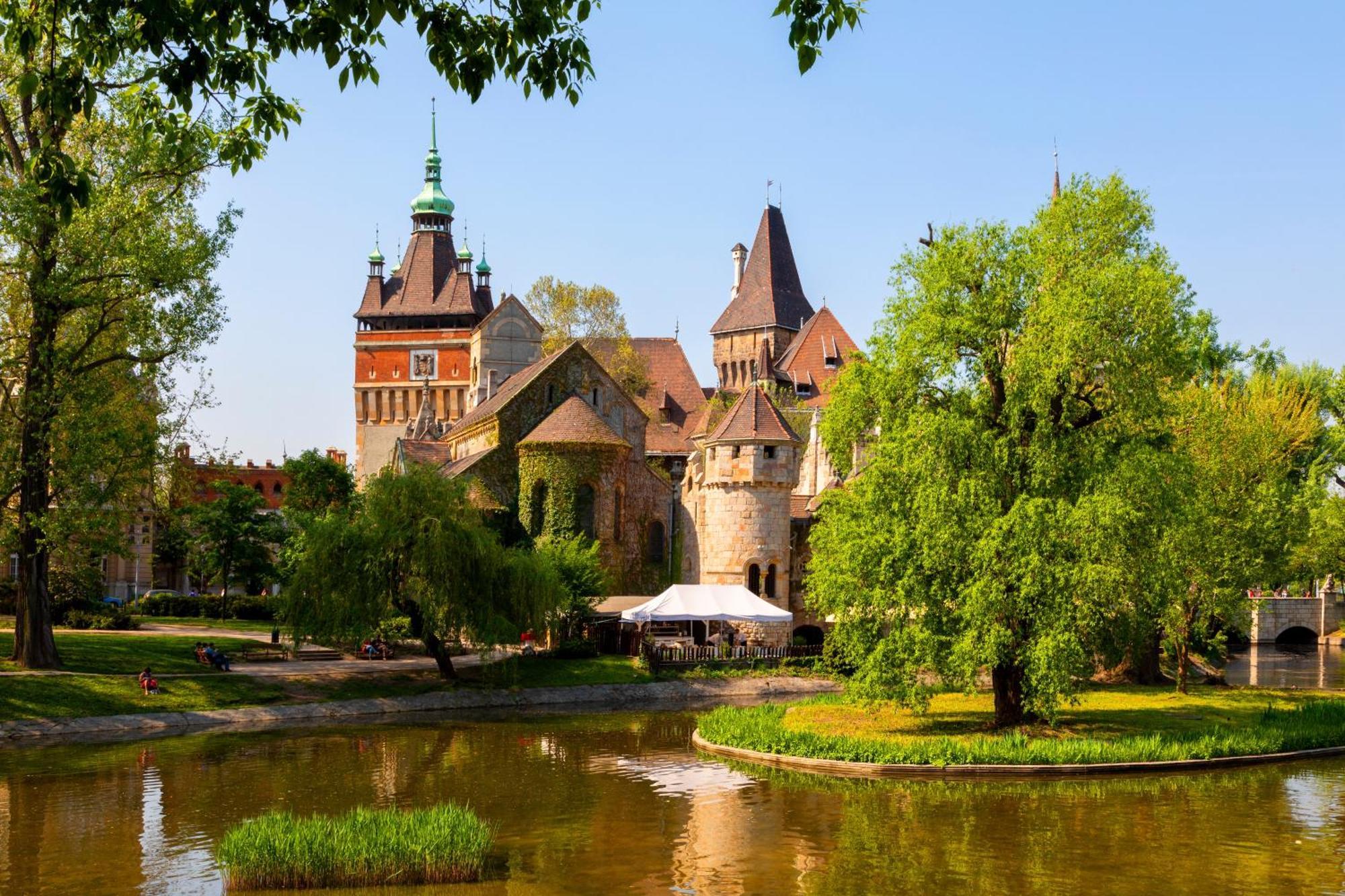 Budapestayz - Izabella Studios Exteriér fotografie